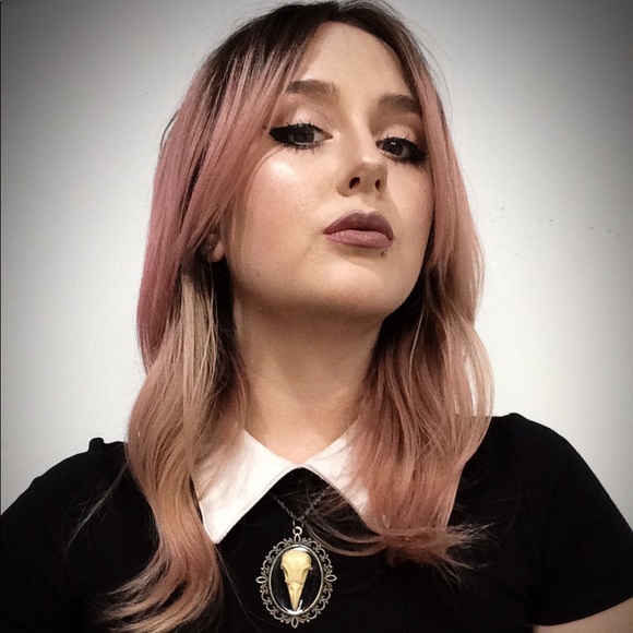 Meet your Posher, Melissa - Picture 3 of 4